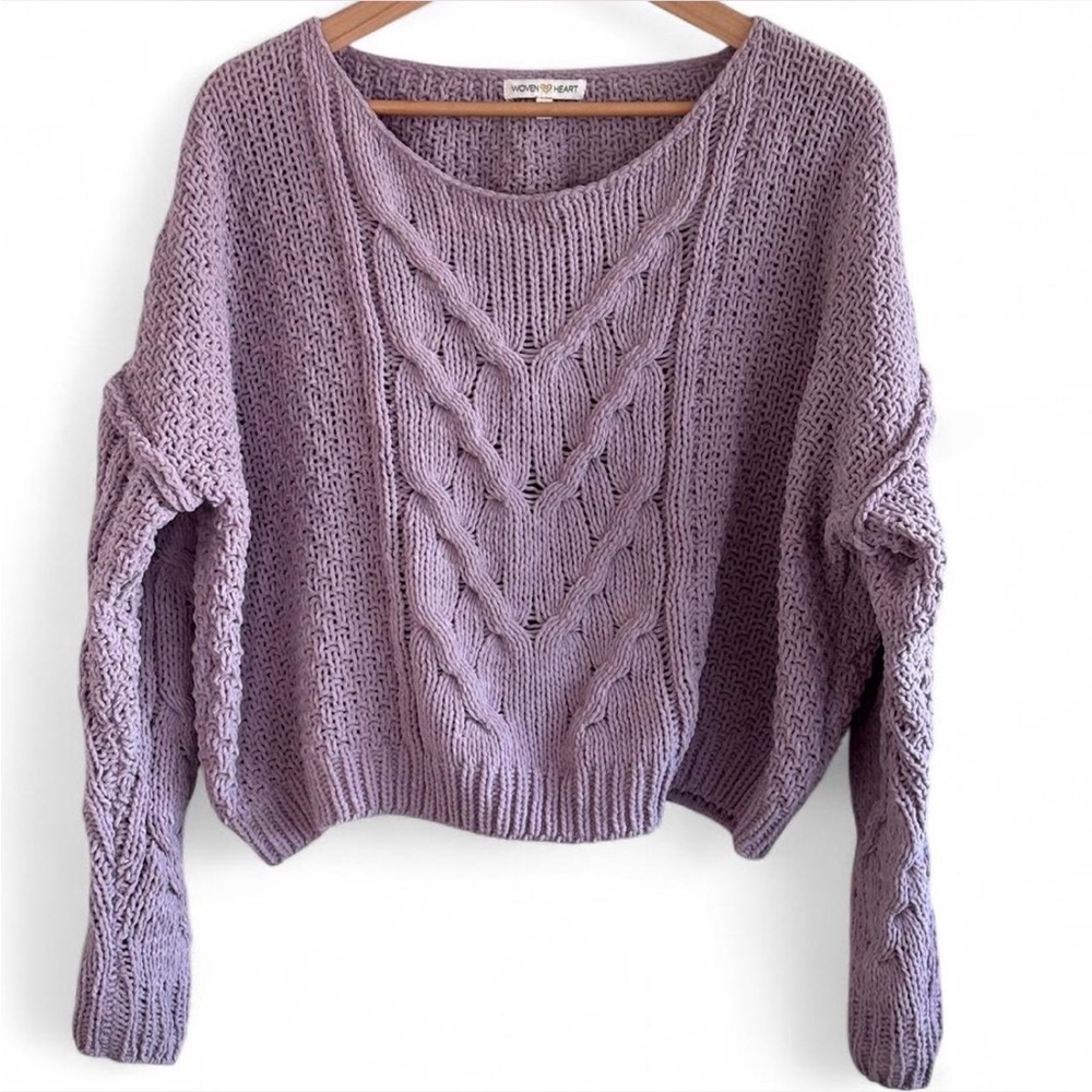 Woven‎ Heart Dusty Lavender Cable Knit Scoop Sweater